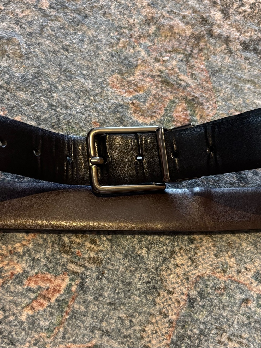 Guess Men's Black Leather Belt with Silver Buckle